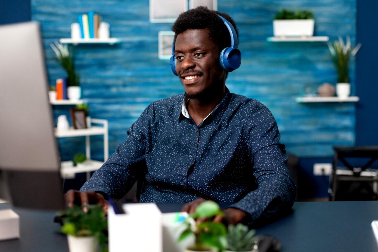 Detailed financial reporting and working capital metrics dashboard